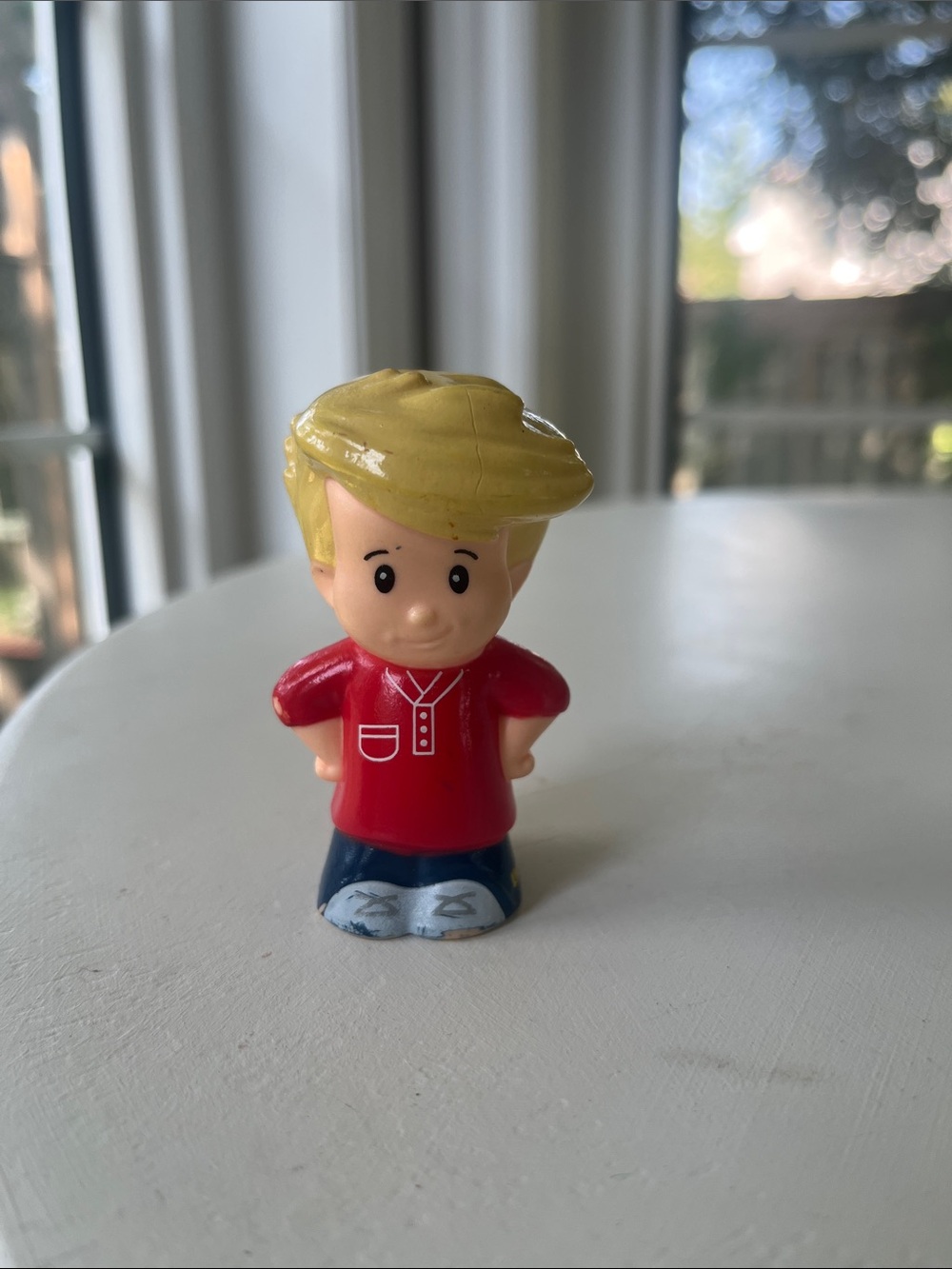 3/$10 💚Little People Eddie Red Shirt